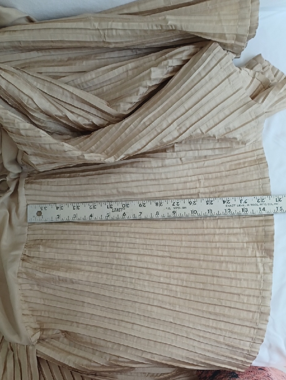 Pleated King Bedskirt In Rich Beige - Picture 4 of 9